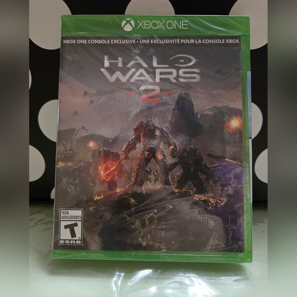 🎮BNWT Halo Wars 2🎮